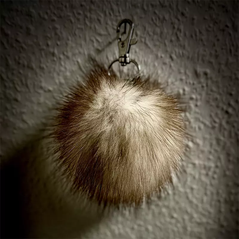 Fellwechsel Anhänger-Bommel Steinmarder